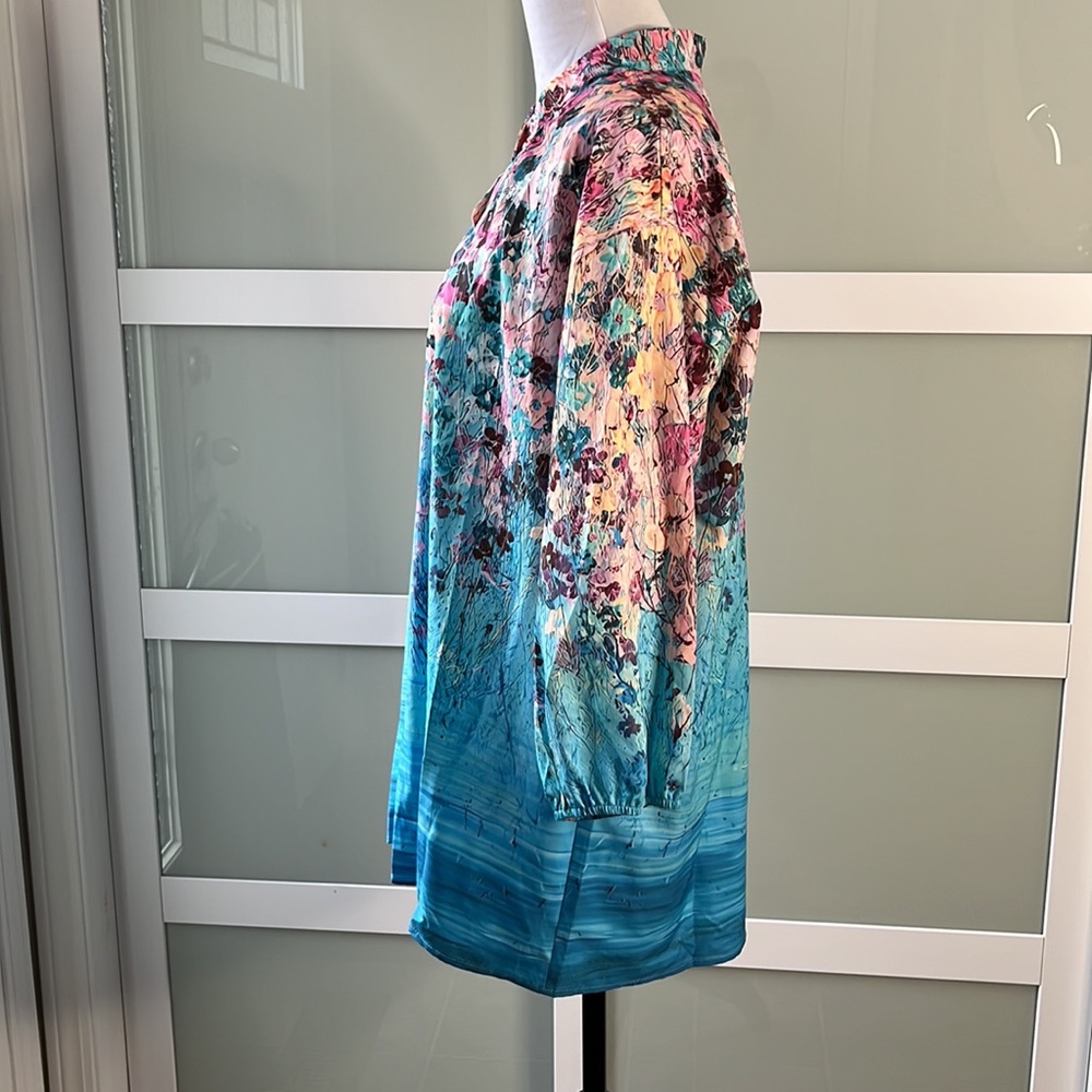 Multi color top - Picture 4 of 10